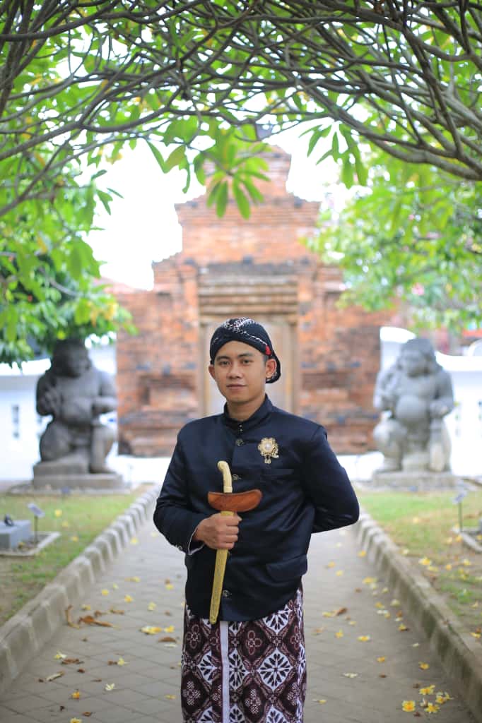 WhatsApp Image 2025-09-25 at 21.13.55 (1)