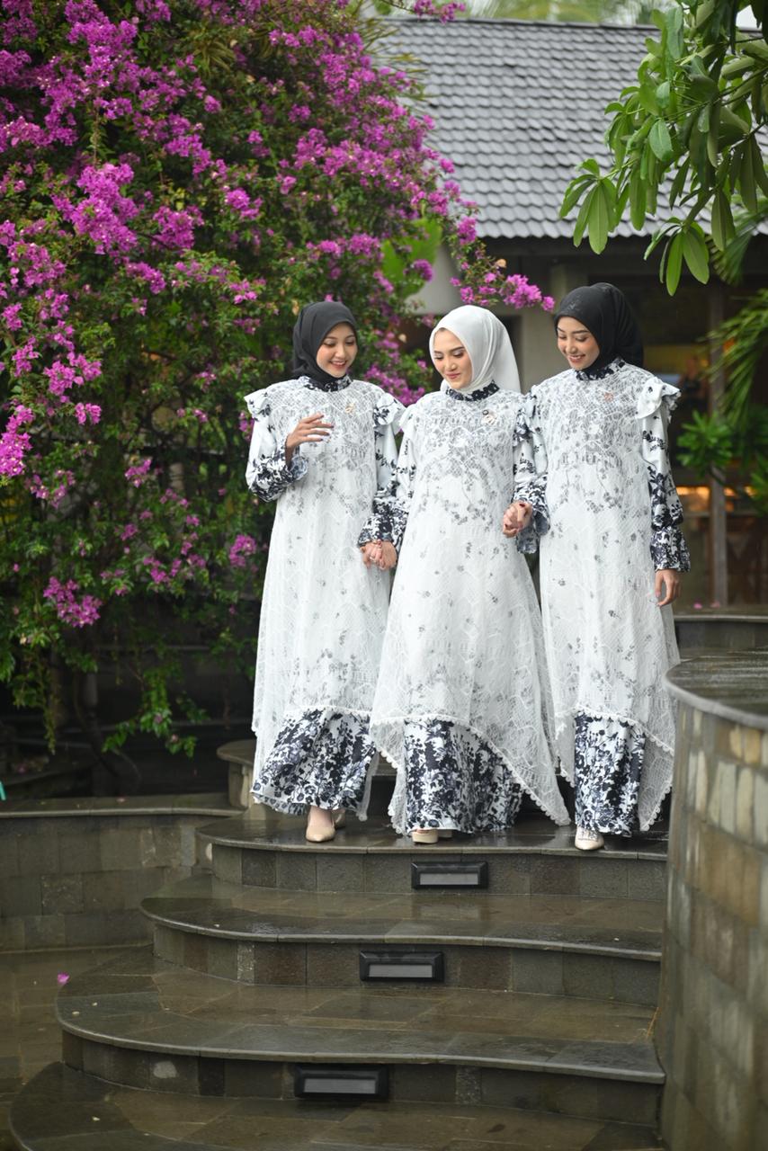 WhatsApp Image 2025-11-05 at 12.11.39 (1)