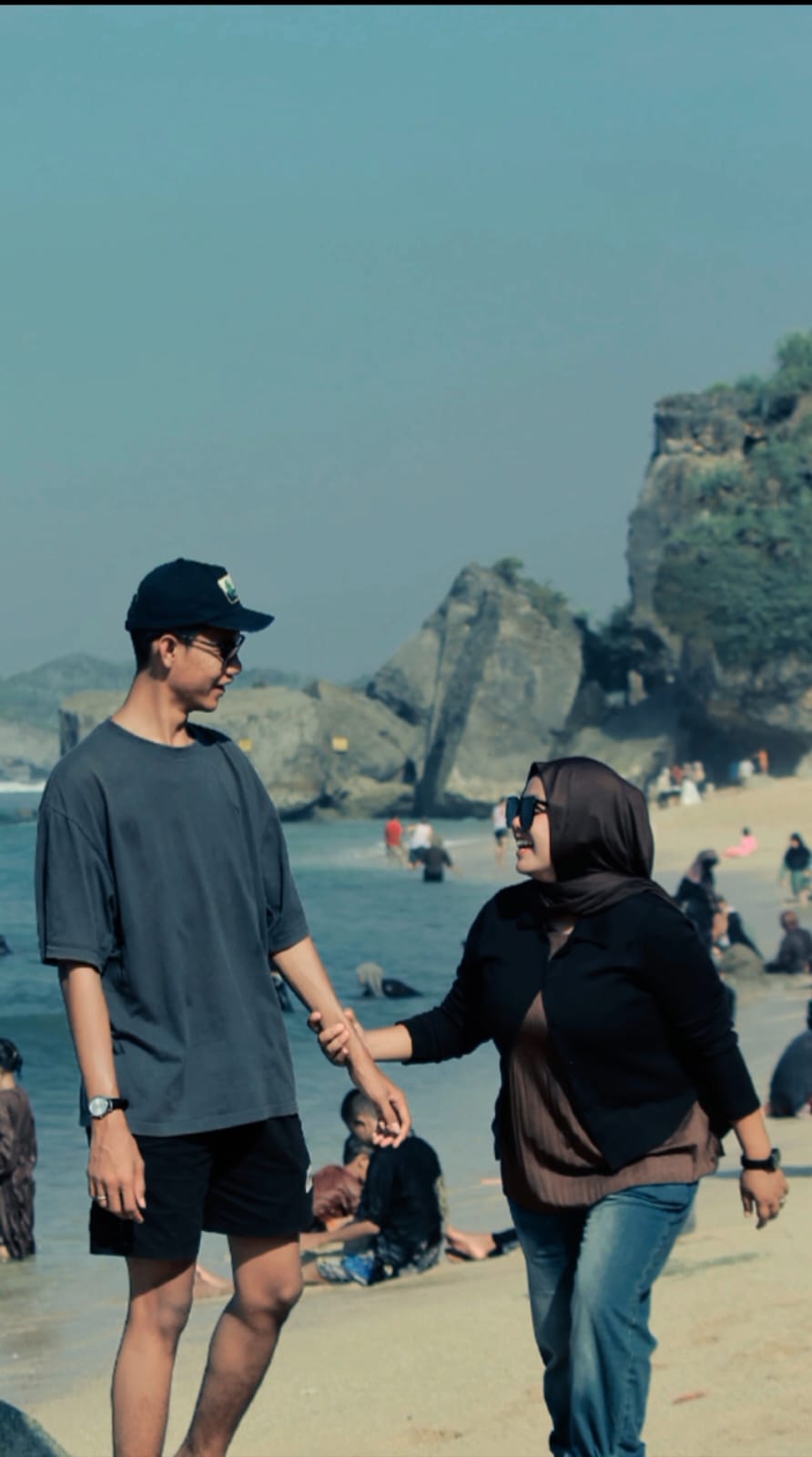 WhatsApp Image 2025-11-16 at 09.36.47 (1)