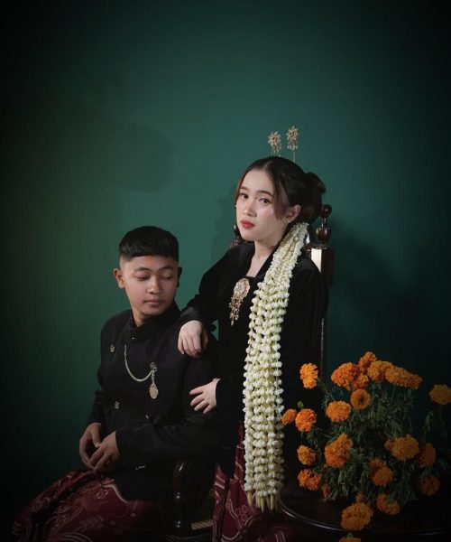 {"tiktok_developers_3p_anchor_params":"{"product":"vicut","client_key":"aw889s25wozf8s7e","editType":"image_edit","os":"ios","source_type":"vicut","region":"ID","pictureId":"D4CD03AC-AD77-457E-8B28-5F5D22D8EE38","capability_name":"capcut_image_auto_styles,capcut_photo_editor","enterFrom":"home_draft","appVersion":"18.9.0","source_platform":"mobile_1"}","source_type":"vicut","data":{"region":"ID","appVersion":"18.9.0","client_key":"aw889s25wozf8s7e","product":"vicut","enterFrom":"home_draft","editType":"image_edit","pictureId":"D4CD03AC-AD77-457E-8B28-5F5D22D8EE38","capability_name":"capcut_image_auto_styles,capcut_photo_editor","os":"ios","source_platform":"mobile_1","source_type":"vicut"}}